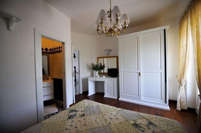 La Valle Del Cristallo B&B Cisternino Bagian luar foto